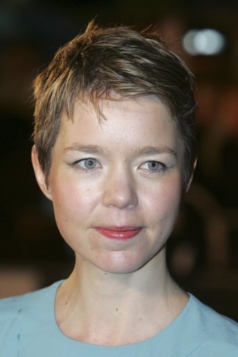 Image of Anna Maxwell Martin