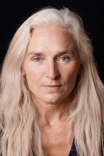 Image of Olwen Fouéré
